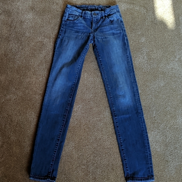 Guess Curvy Sophia Skinny Jeans - Picture 5 of 12